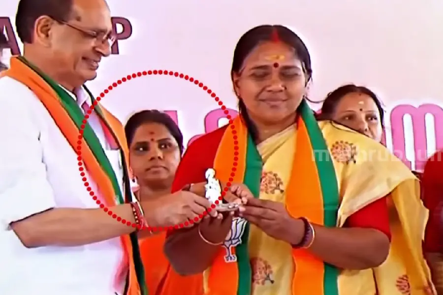 പാലക്കാട് വോട്ടിന് കോഴ ആരോപണം: കളക്ടർ റിപ്പോർട്ട് സമർപ്പിച്ചു, കേസെടുക്കാൻ നിർദേശം