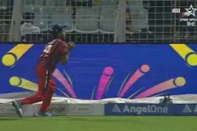 Out or not out? Digvesh Rathi’s boundary catch sparks massive controversy in KKR vs LSG