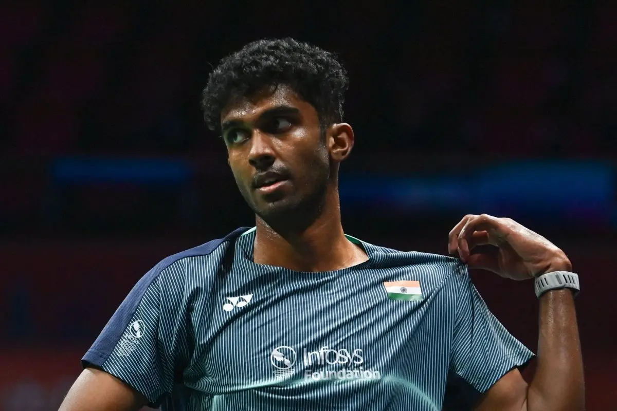 India's Ayush Shetty reacts during the men's singles semifinal match against Thailand's Kunlavut Vitidsarn at the Badminton Asia Championship in Ningbo, eastern China's Zhejiang province. | Photo: AFP