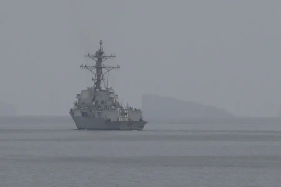 US warships enter Strait of Hormuz to begin mine-clearing ops: CENTCOM