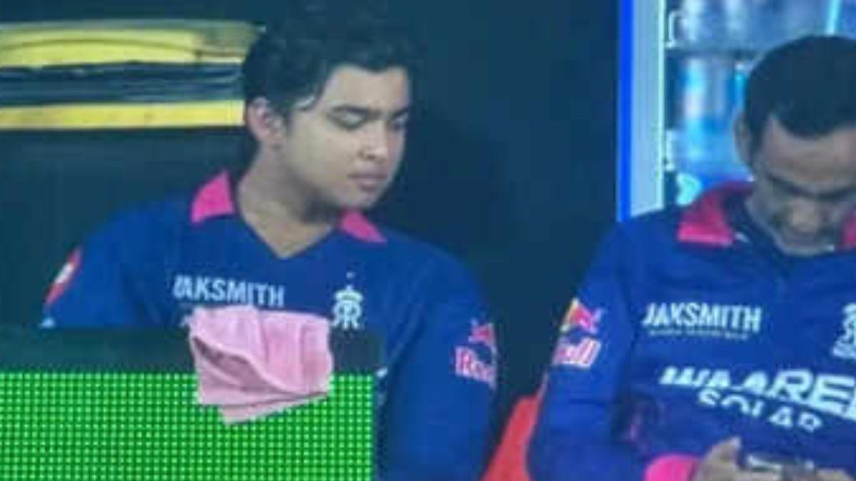 Romi Bhinder IPL controversy: Medical reason behind dugout phone use comes to light