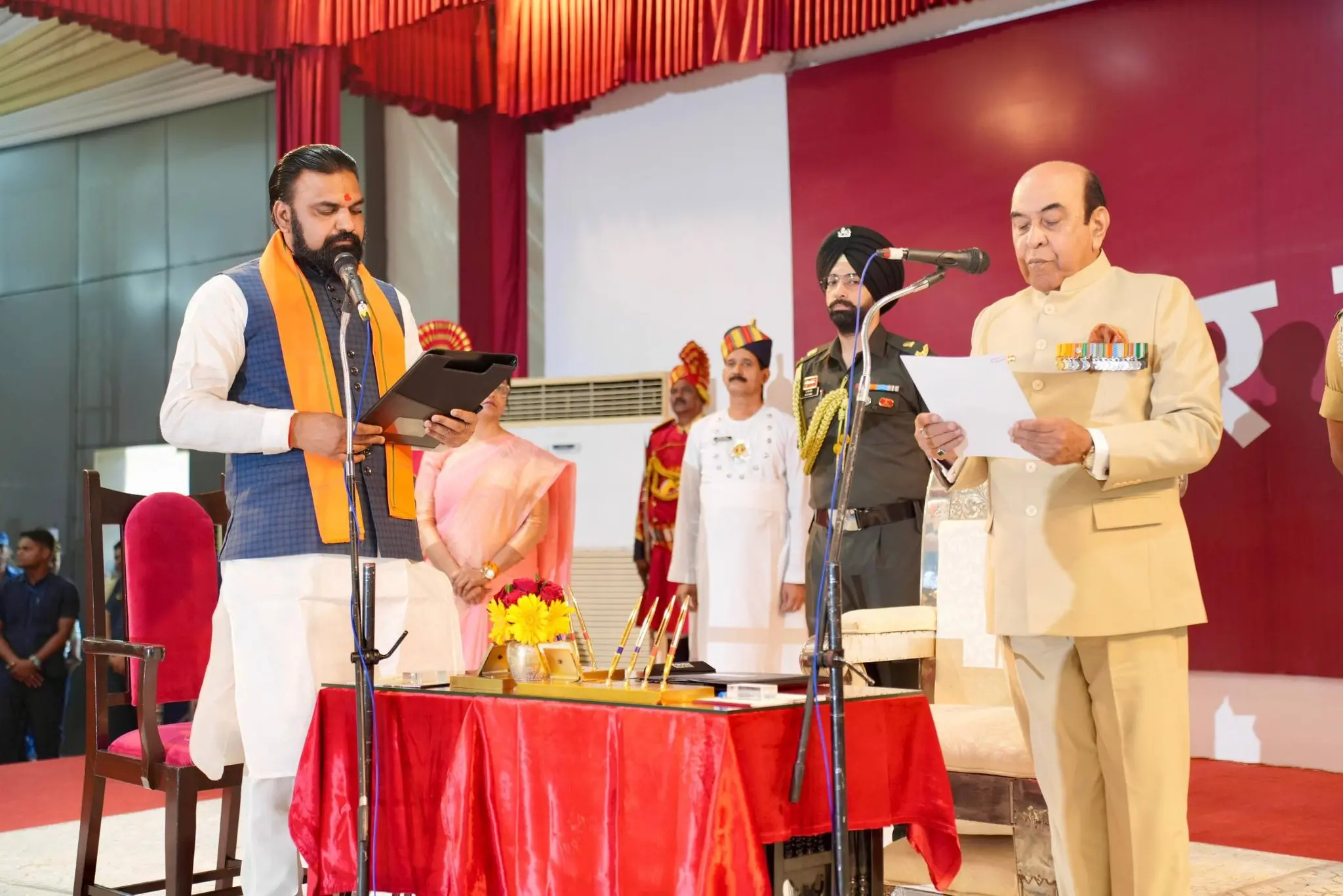 ബിഹാര് മുഖ്യമന്ത്രിയായി സത്യപ്രതിജ്ഞ ചെയ്യുന്ന സമ്രാട്ട് ചൗധരി
