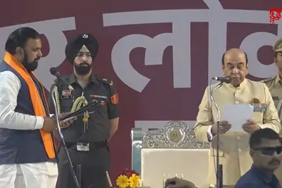 Samrat Choudhary sworn in as Bihar’s first BJP Chief Minister after Nitish Kumar steps down | WATCH
