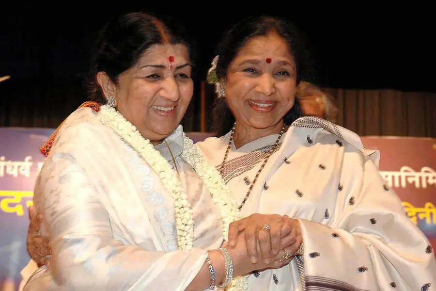 asha bhosle and lata mangeshkar