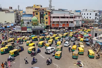 No Kannada, no license? Karnataka group demands Maharashtra-style language rule for drivers