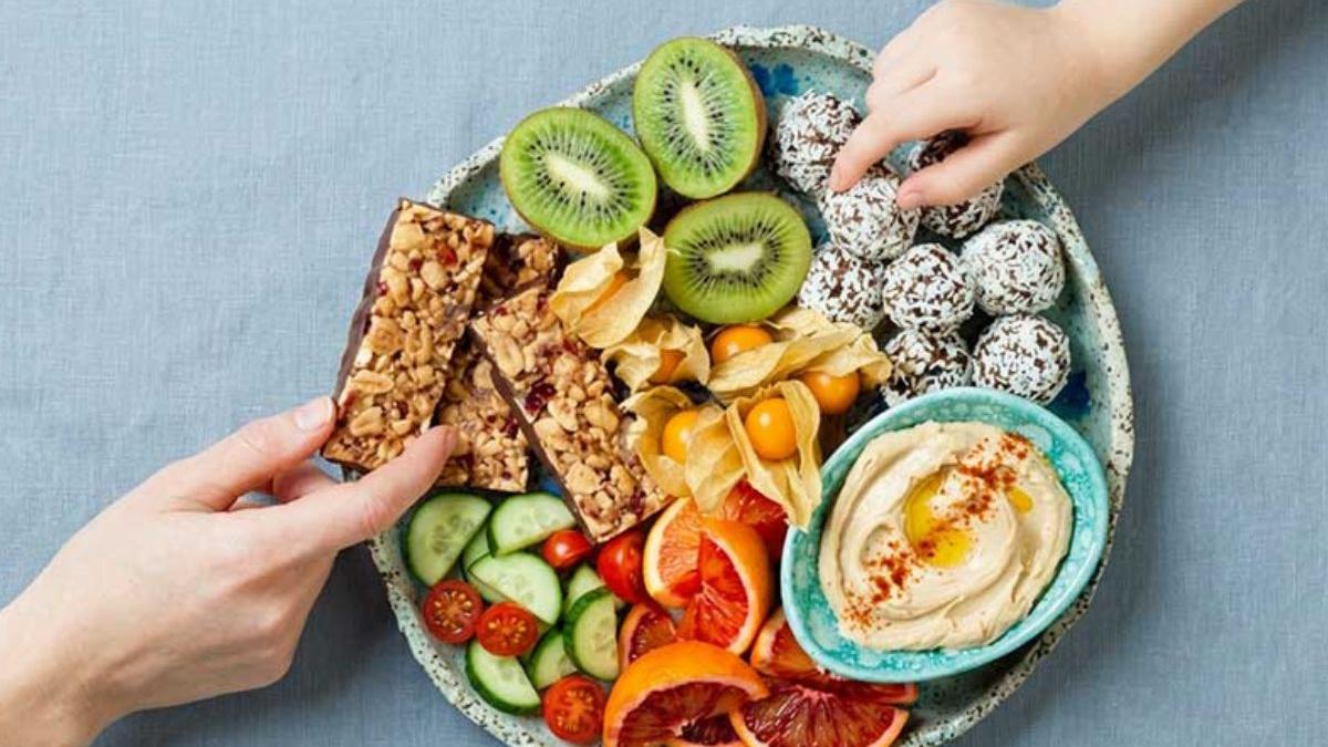 Low-fat snack, sugar attack: Your diet’s off track