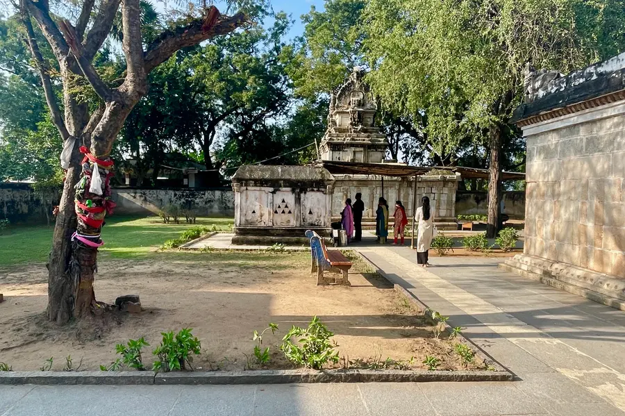 ‘ലോകത്തിലെ ഏറ്റവും പുരാതനമായ ശിവലിംഗം അവിടെയാണ്; ഒരുപാട് രഹസ്യങ്ങളും’