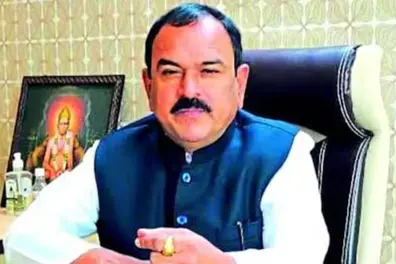 Shocking tragedy: ‘Godman’ Kharat’s aide, wife killed in expressway crash; son injured