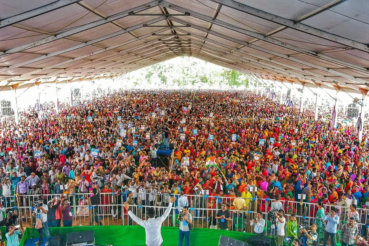 Trinamool Congress All India General Secretary Abhishek Banerjee during an election campaign, in Paschim Medinipur on Friday. (@AITCofficial X/ANI Photo)