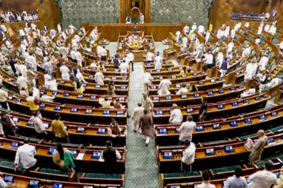 Lok Sabha adjourned sine die as Opposition sinks Constitution Amendment Bill