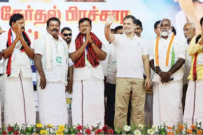 ഒടുവിൽ രാഹുൽ എത്തി; സംശയങ്ങൾ ബാക്കി