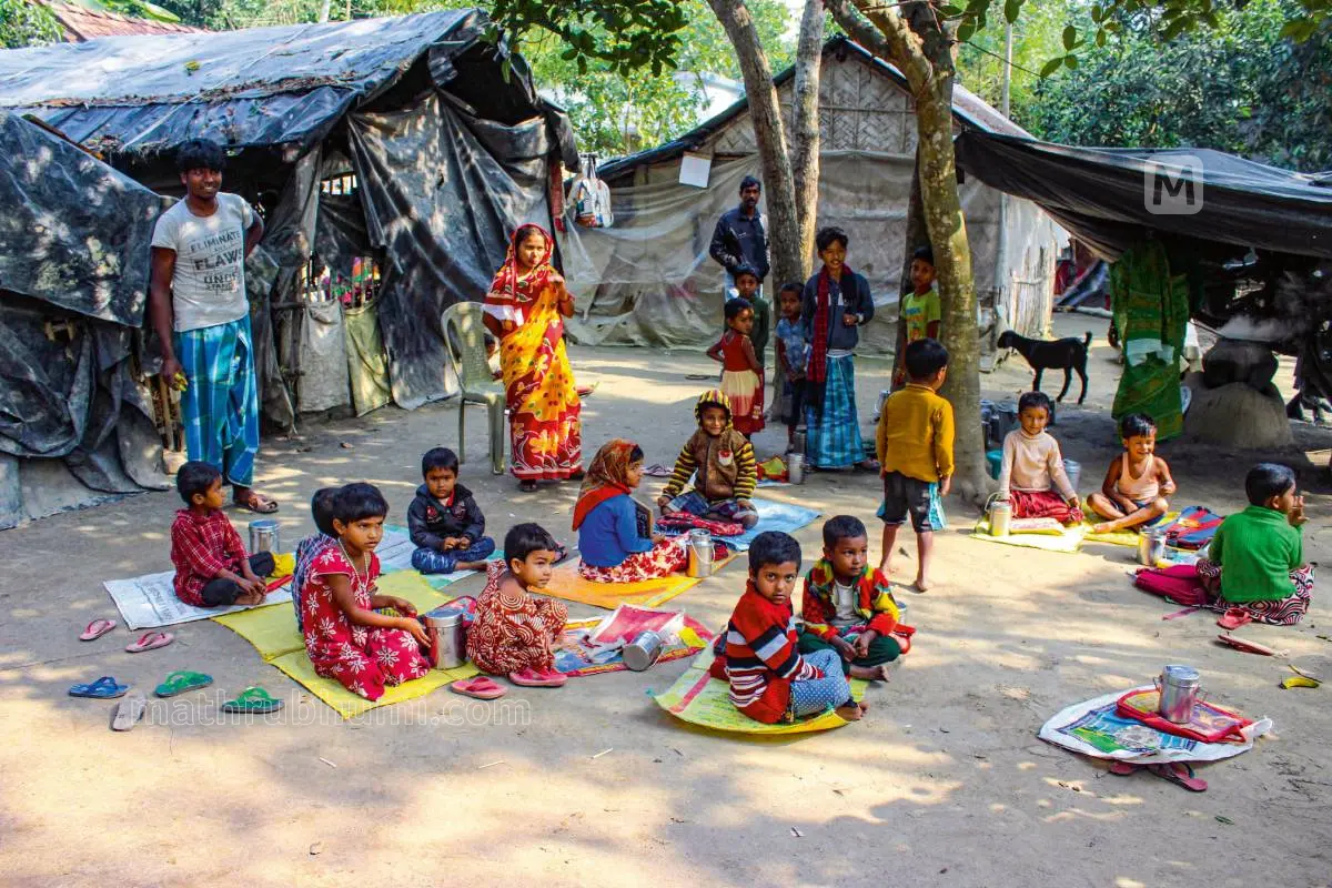 ചക്ല ഗ്രാമത്തിലെ സ്കൂള്