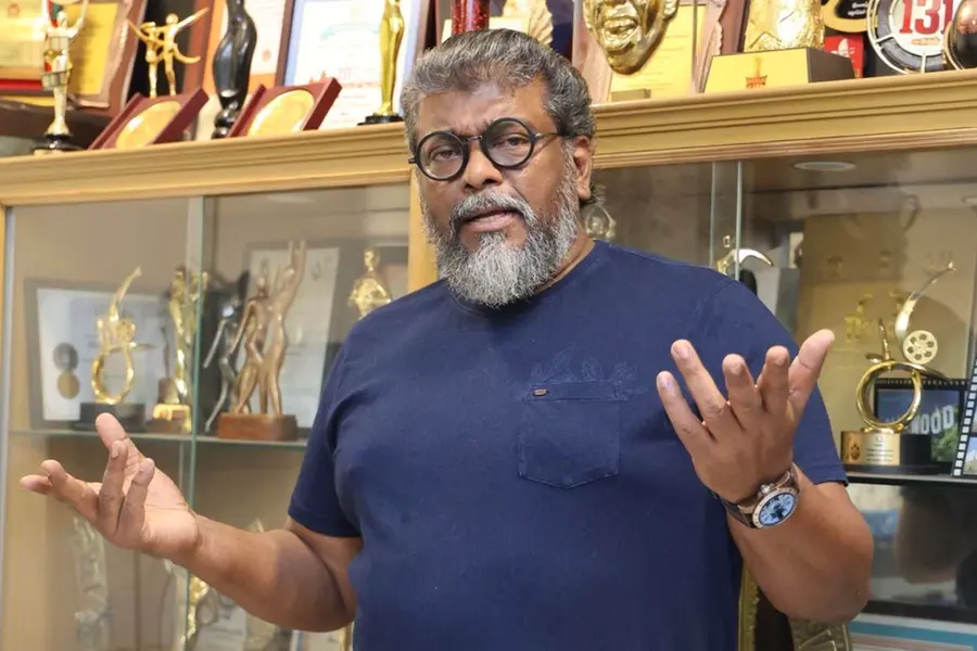 നടൻ പാർഥിപന് ജാതി- മത രഹിത സർട്ടിഫിക്കറ്റ് നൽകാൻ ഹൈക്കോടതി ഉത്തരവ്