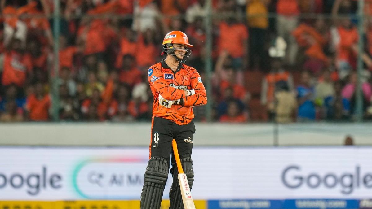 ‘He tells me how to play’: Abhishek Sharma reveals his dad’s hilarious mid-match tips vs DC