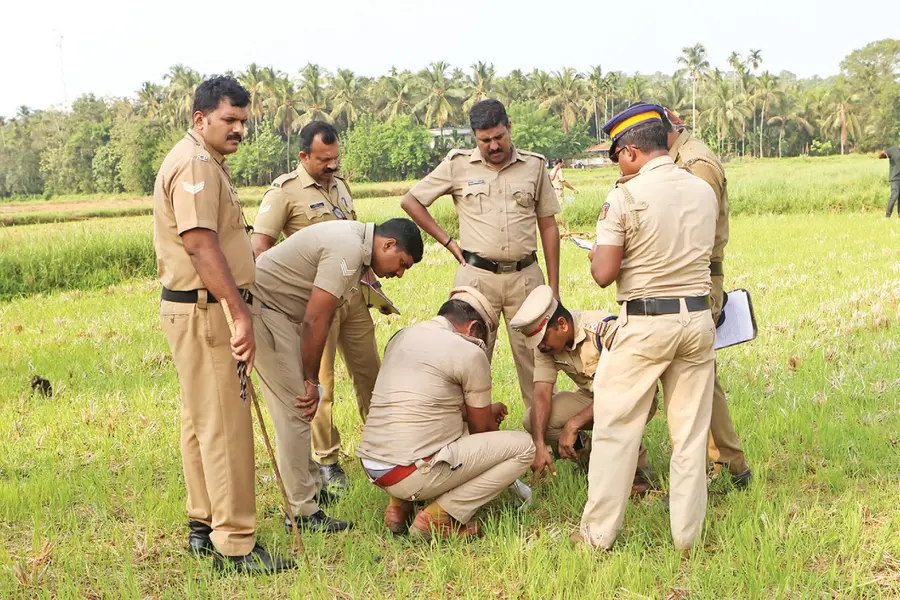 ചിന്നിച്ചിതറി, ഒരുപിടി മാംസമായി; തിരിച്ചറിയാൻ അവശേഷിച്ചത് കാതിലെ സ്വർണക്കടുക്കൻ