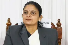 ഹണി എം. വർഗീസിന് സ്ഥാനക്കയറ്റം നൽകരുത്; രാഷ്ട്രപതിക്കും ചീഫ് ജസ്റ്റിസിനും പരാതി നൽകി അതിജീവിത