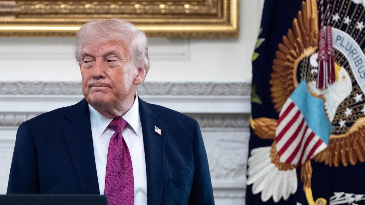 Can prices drop over 100%? Trump’s drug price claims draw scrutiny