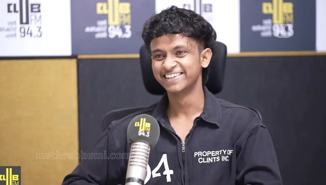 കാർത്തിക് ക്ലബ് എഫ്എം അഭിമുഖത്തിൽ