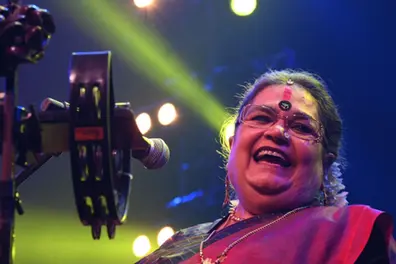 Usha Uthup sings Enrique Iglesias' 90s track 'Bailamos’