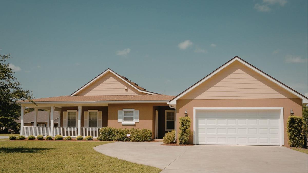 Why are Americans flying to China to build their homes?