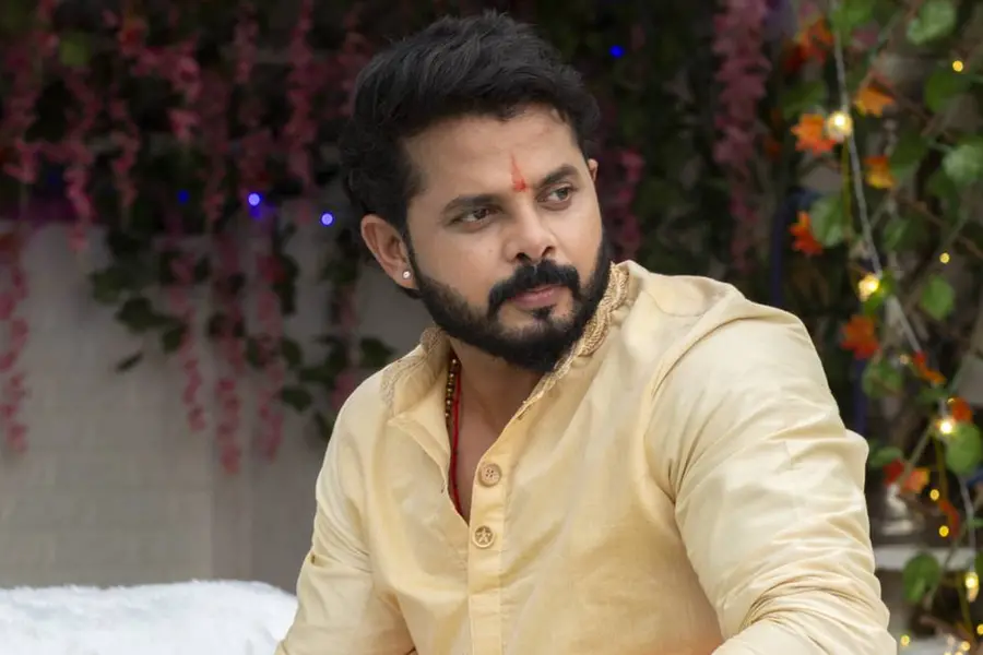 സ്ലാപ്‌ഗേറ്റ് വിവാദത്തിനോടൊപ്പം ശ്രദ്ധ നേടി ശ്രീശാന്തിന്റെ കൊച്ചിയിലെ ആഡംബര വസതി