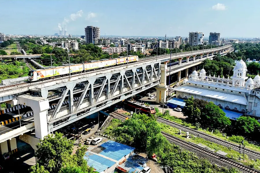 double decker metro