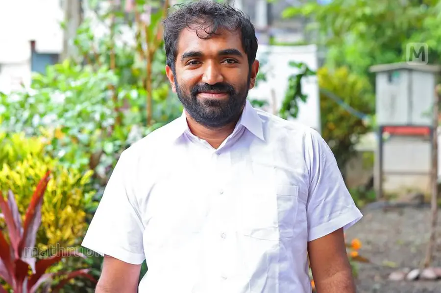 സ്ട്രോങ് റൂമിൽ മാനദണ്ഡങ്ങൾ പാലിച്ചില്ല, CCTV കൃത്യമായി പ്രവർത്തിച്ചില്ല-ആരോപണവുമായി ചാണ്ടി ഉമ്മൻ