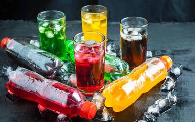 സോഫ്റ്റ്ഡ്രിങ്ക്സ് ഗുണത്തേക്കാളേറെ ദോഷം, നിർജലീകരണം തടയില്ല; തിളപ്പിച്ചാറ്റിയ വെള്ളം സുരക്ഷിതം