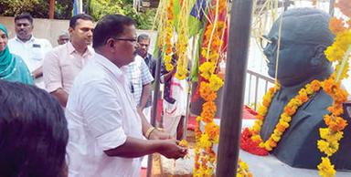 അംബേദ്കർ പ്രതിമ അനാച്ഛാദനം