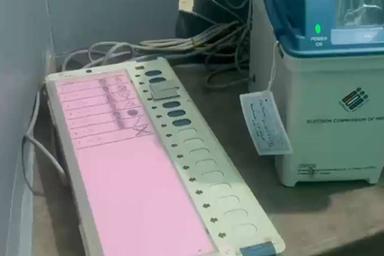 ബംഗാളിൽ 5 മണിവരെ 89.99% പോളിങ്; വിവിധയിടങ്ങളിൽ ക്രമക്കേടാരോപിച്ച് ബിജെപി; അന്വേഷിക്കാൻ തിര. കമ്മീഷൻ