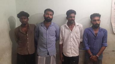 ബിയർകുപ്പികളും പട്ടികയുംകൊണ്ട് യുവാവിന്റെ തലയടിച്ചുപൊട്ടിച്ചു; നാലുപേർ അറസ്റ്റിൽ