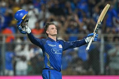 തകർപ്പൻ സെഞ്ചുറിയുമായി റയാൻ റിക്കെൽട്ടൺ; വാങ്കഡെയിൽ സൺറൈസേഴ്‌സിന് കൂറ്റൻ വിജയലക്ഷ്യം