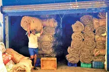 ജനപ്രതിനിധി, ജോലി ചാക്ക് ശേഖരണം; വികസന നായകന്റെ നിശ്ചയദാർഢ്യത്തിന്റെ കഥ