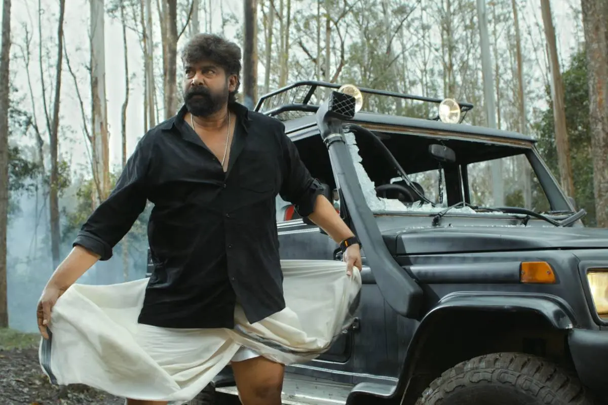 വരവ് എന്ന ചിത്രത്തിൽ ജോജു ജോർജ് | സ്ക്രീൻഗ്രാബ്