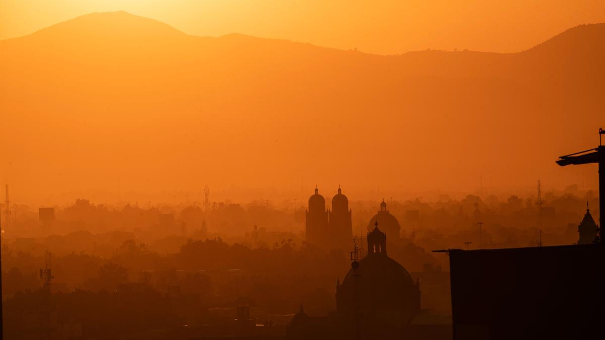 Mexico City sinking so quickly, it can be seen from space