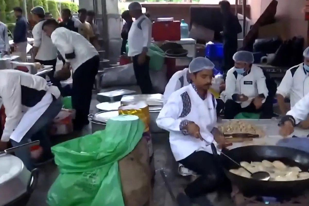 Food preparations at BJP headquarters New Delhi | Photo: ANI