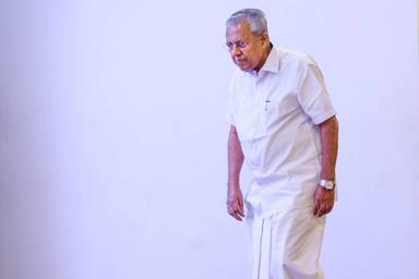 ശൈലിയും വിവാദങ്ങളും തിരിച്ചടിച്ചു, സിപിഎമ്മിൽ പിണറായി യുഗത്തിന് അന്ത്യമോ, പിഴച്ചതെവിടെ?