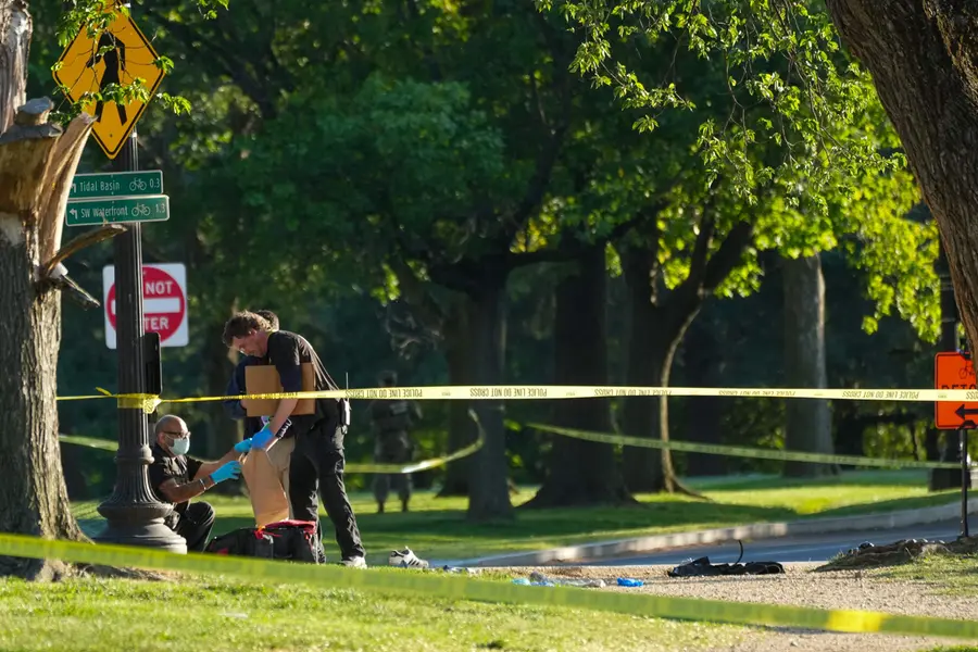 US-WHITE-HOUSE-LOCKED-DOWN-AFTER-NEARBY-SECRET-SERVICE-SHOOTING