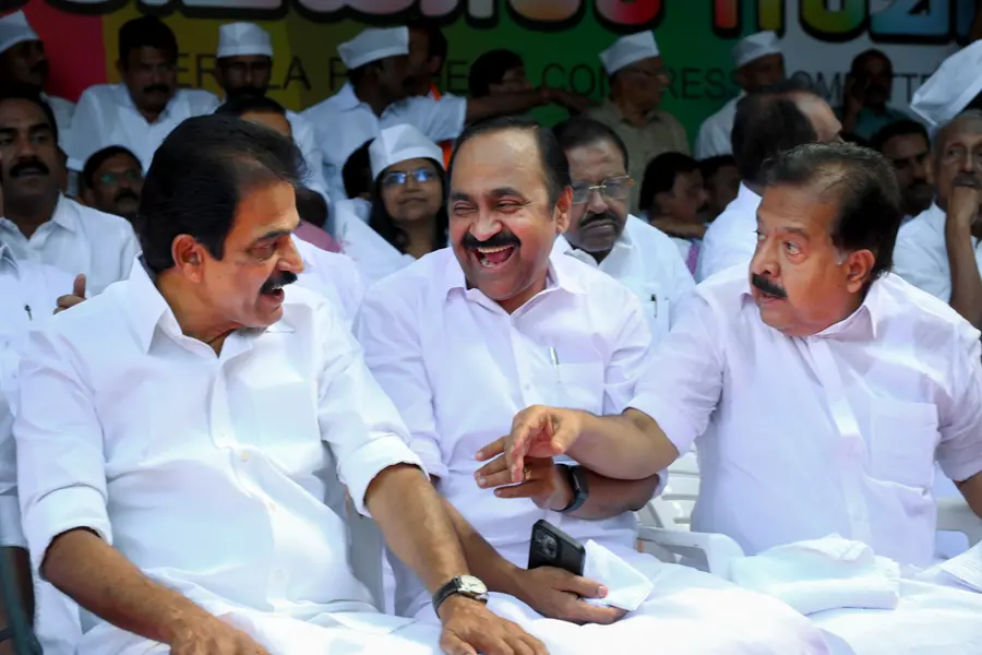 ആഭ്യന്തരം, ധനകാര്യം, റവന്യു കോൺഗ്രസിന്‌; വിദ്യാഭ്യാസത്തിന് പകരം ആരോഗ്യം ലീഗിന് നൽകാൻ ആലോചന