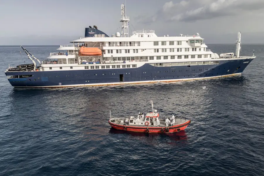 Cruise ship MV Hondius