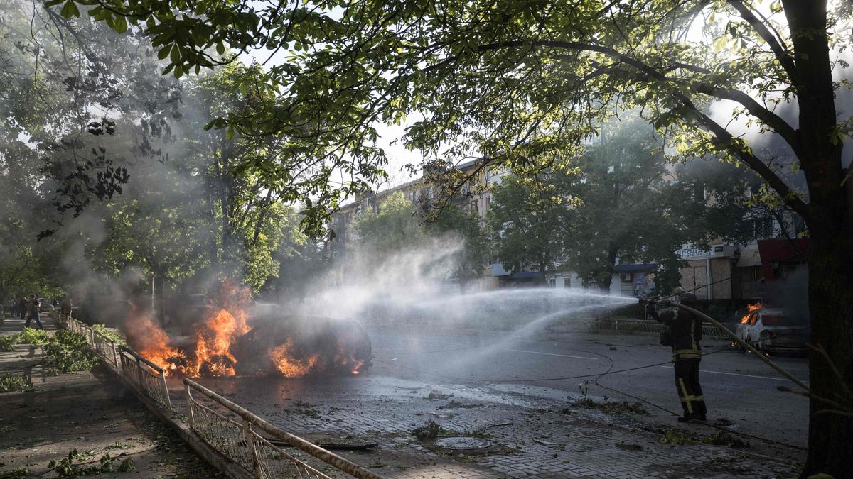 Russia-Ukraine war: Kremlin says its two-day ceasefire will begin at midnight