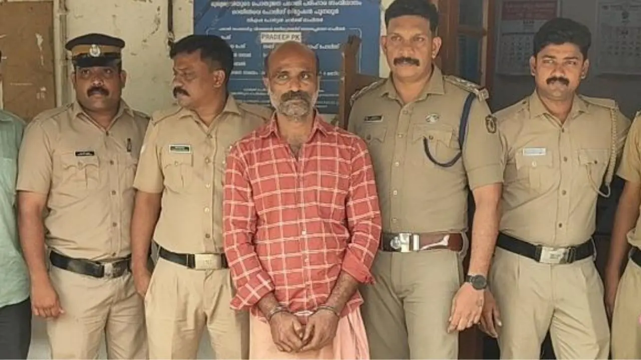 പ്രതി സാനിഷ് പുനലൂര് റെയില്വേ പോലീസ് സ്റ്റേഷനില്