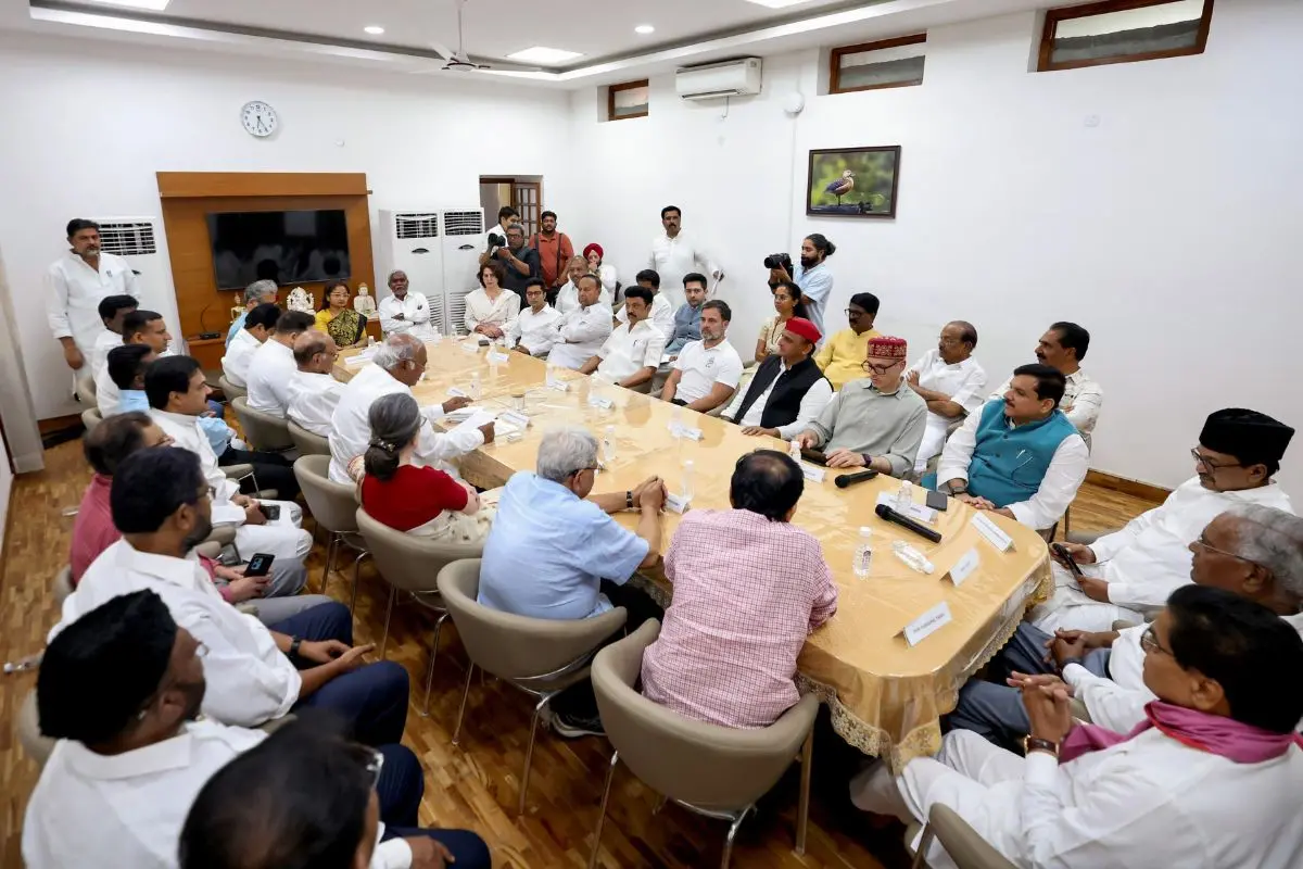 A meeting of the INDIA bloc leaders (File photo: PTI)