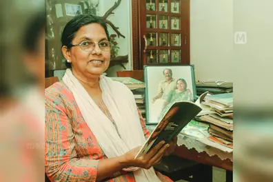 Remembering Venukuttan Nair through his characters: Wife’s research revives theatre legend