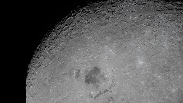 Artemis 2 Moon Mission Photos | ചന്ദ്രനെ ചുറ്റി സഞ്ചരിച്ച ആർട്ടെമിസ് 2 ...