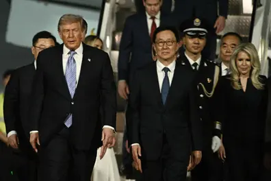 Trump arrives in Beijing for crucial summit with Xi amid Iran, trade tensions | WATCH