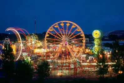 Disneyland accident in Bihar: Giant ride collapses at Sasaram fair, several injured