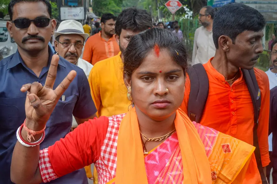 ‘Show cow birth certificate’: West Bengal BJP MLA stops cattle vehicle, demands age proof