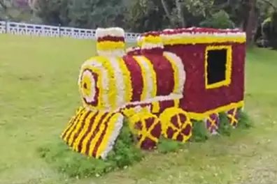 Ooty Flower Show 2026: 10 lakh blooms recreate Tamil cultural icons