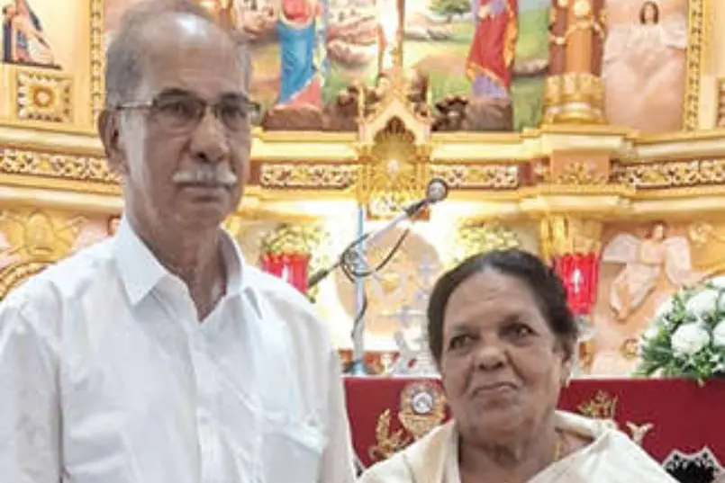 ജീവിതസായാഹ്നത്തിൽ കൈകോർത്ത് എഴുപത്താറുകാരൻ തോമസും എഴുപത്തിനാലുകാരി ലീലാമ്മയും